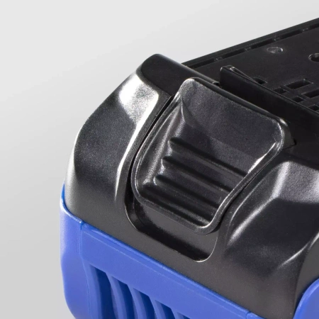 Zestaw 2 akumulatorów 18 V 5,0 Ah oraz szybkiej ładowarki 6,5 A